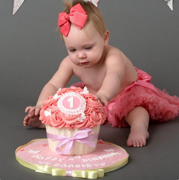 Cake Smash Photography Package - Image 2