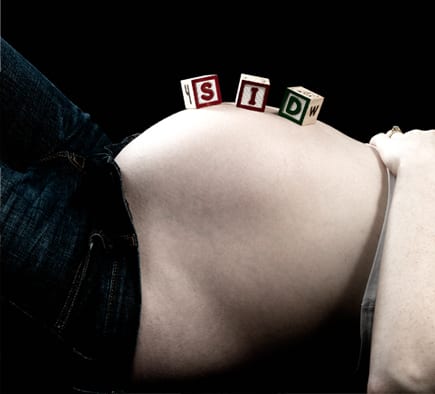 pregnancy-photography-09-twofrontteeth