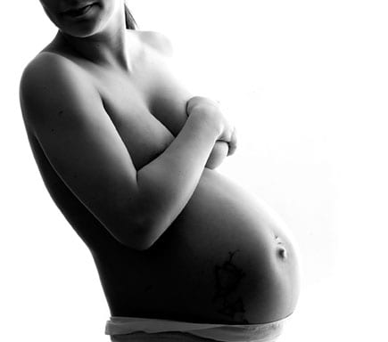 pregnancy-photography-30-twofrontteeth